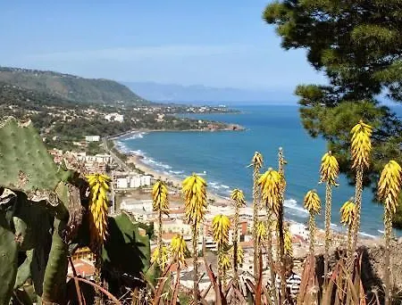 Chiara Mansard Apartament Cefalù